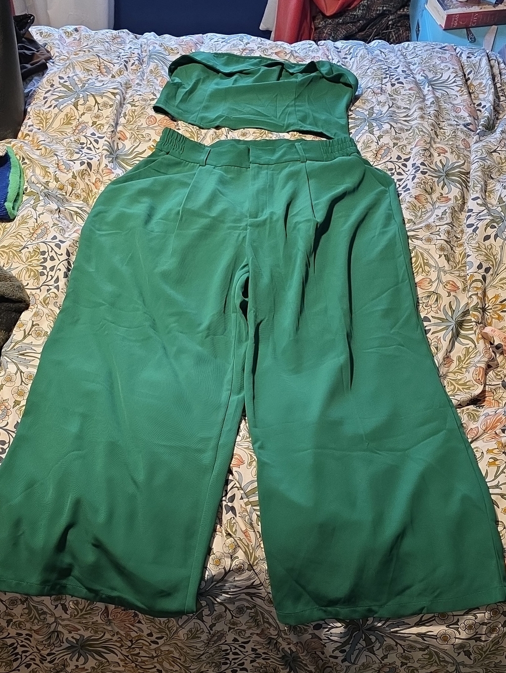 Cider Emerald Green Wide-Leg High-Waist Pants